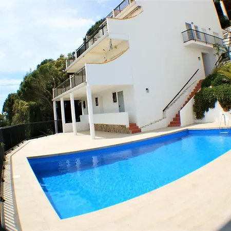Impresionantes Vistas Del Mar En Roses, Canyelles Roses